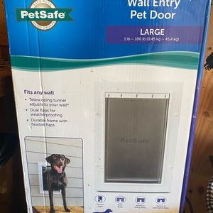 Pet door LG wall entry NEW Pet safe
